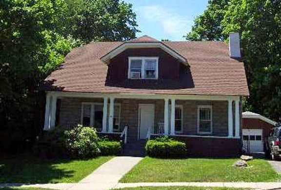 95 Maple St.